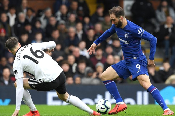 旧将佩内夫患肾癌需要手术，瓦伦西亚为其筹款