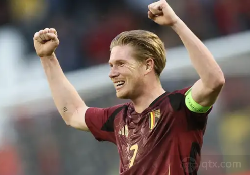 2025中冠奖项公布：厦门队张越包揽最佳球员、最佳射手