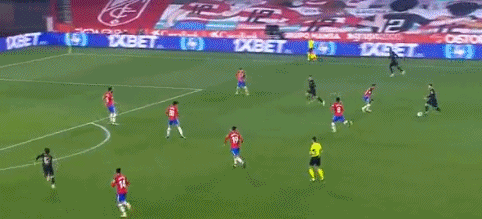 鱼缸论继续！霍伊伦双响助球队回榜首，头顶脚踢荣膺全场最佳